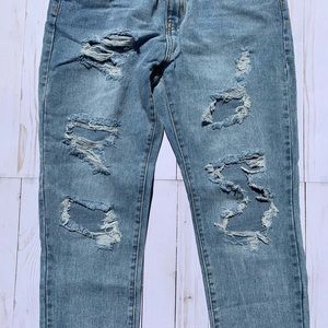 PrettyLittleThing extreme distressing BF jean